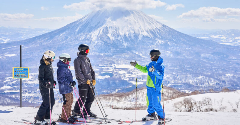 20240410_GoSnow_Instructors_On