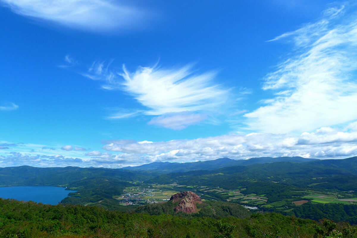 Lake Toya1